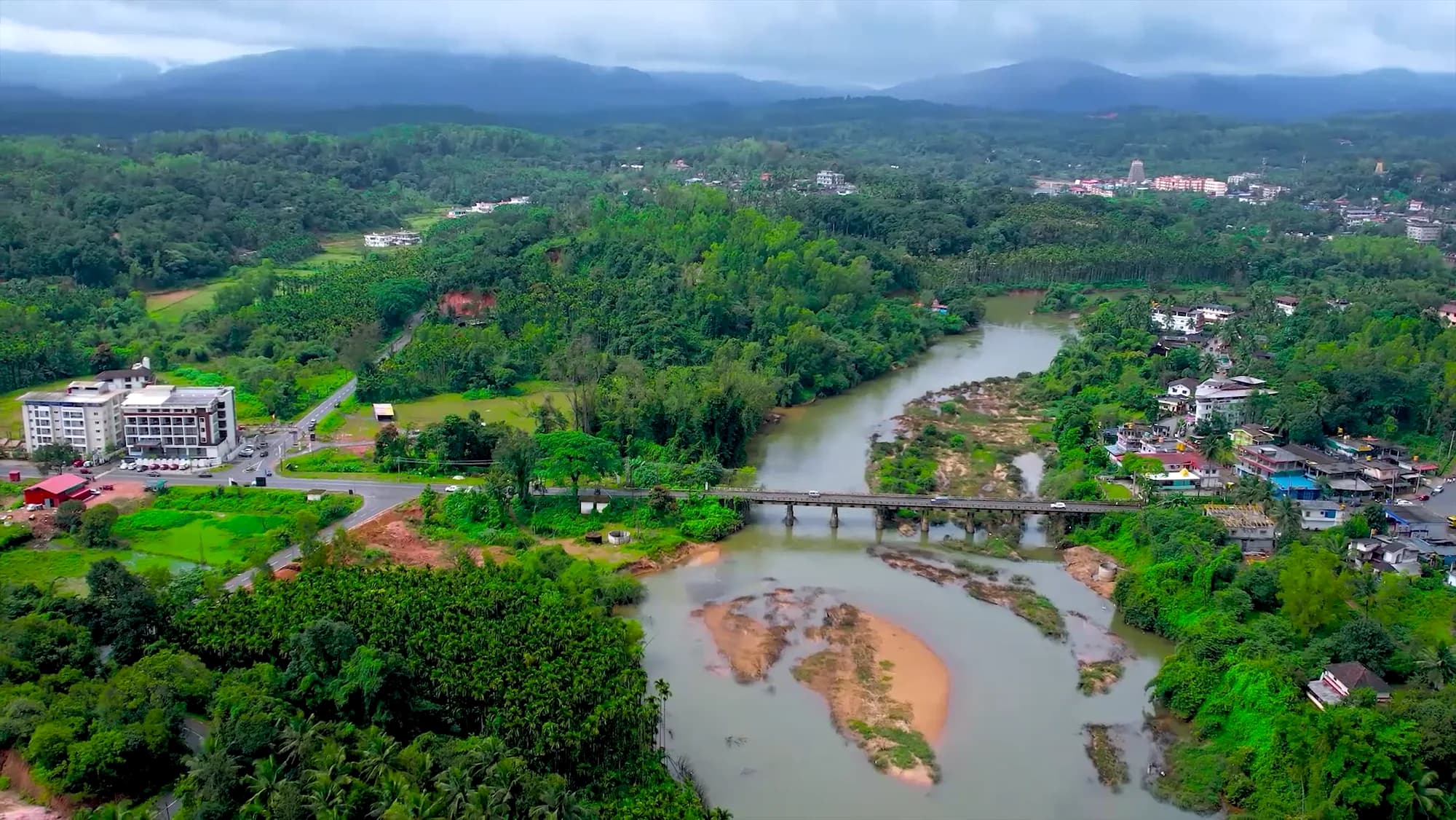 Aerial view of the Tunga River and the green Sringeri setting around Vani Vilasa
